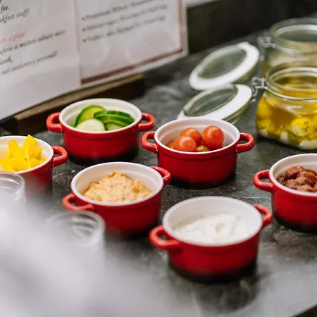 Garni Familie Gruber Han/Misafirhane 2*