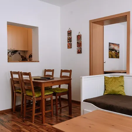 Hotel-pension Familie Gruber 2*