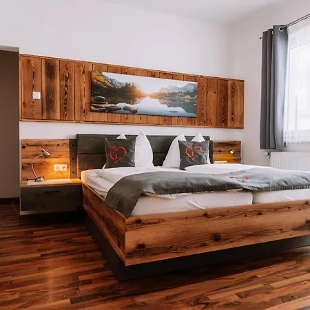 Garni Familie Gruber Han/Misafirhane